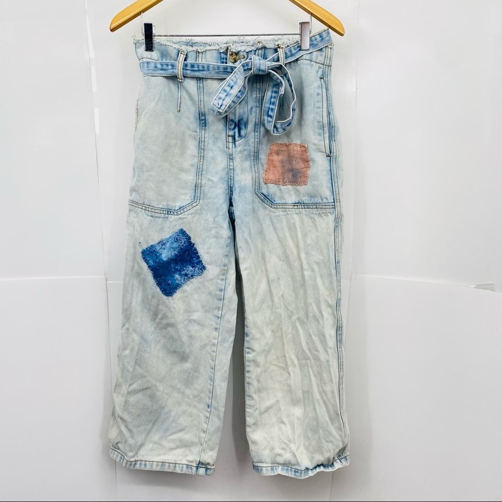 Farrow Paperbag Style Jeans With Patch Details Size Medium